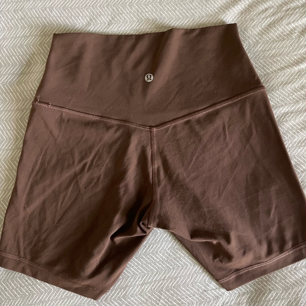 Lululemon align shorts size 6 color brown!